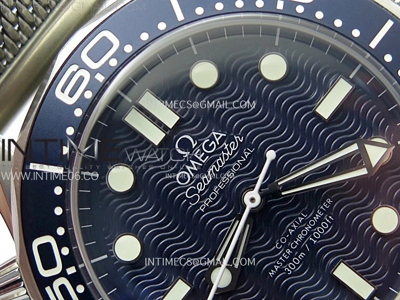 Seamaster Diver 300M 007 B50F Blue Ceramic Blue wave textured Dial on SS Bracelet A8806
