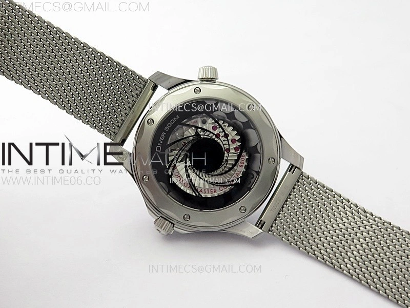Seamaster Diver 300M 007 B50F Blue Ceramic Blue wave textured Dial on SS Bracelet A8806