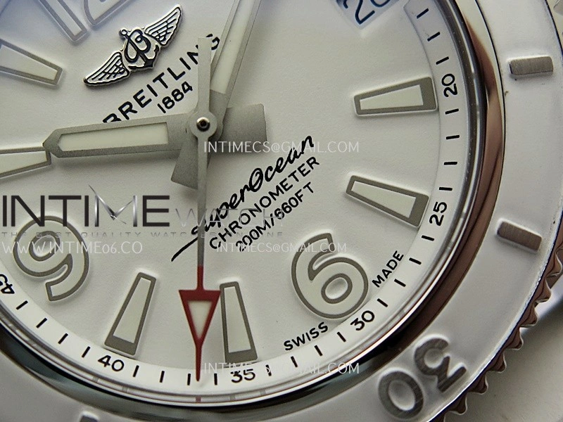 SuperOcean Automatic 36mm TF 1:1 Best Edition White Dial On White Rubber Strap A2824
