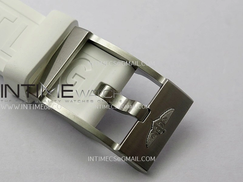 SuperOcean Automatic 36mm TF 1:1 Best Edition White Dial On White Rubber Strap A2824