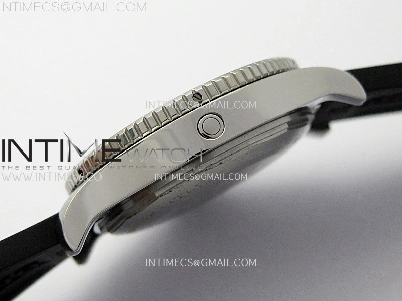 SuperOcean Automatic 46mm TF 1:1 Best Edition Black Dial on Black Rubber Strap A2824