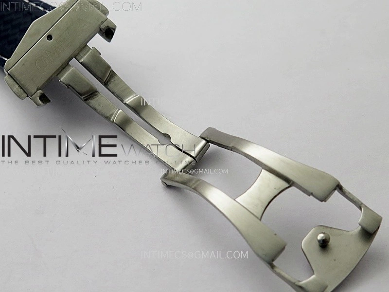 Aqua Terra 150M Master Chronometers N1F Best Edition White Textured Dial Blue Markers on Blue Rubber Strap A8900
