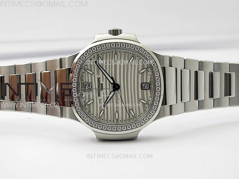 Nautilus 7118 New Version Ladies Diamonds Bezel PPF 1:1 Best Edition White Dial on SS Bracelet A324 Super Clone