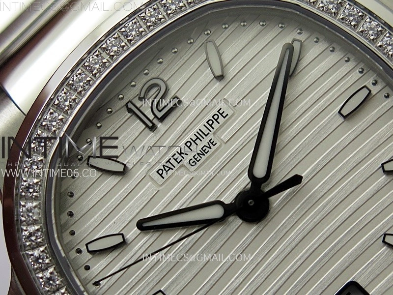 Nautilus 7118 New Version Ladies Diamonds Bezel PPF 1:1 Best Edition White Dial on SS Bracelet A324 Super Clone