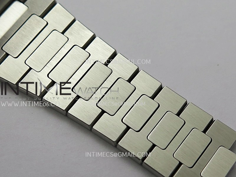Nautilus 5711 1A 3KF 1:1 Best Edition Diamonds Bezel Blue Textured Dial on SS Bracelet A324 Super Clone V2