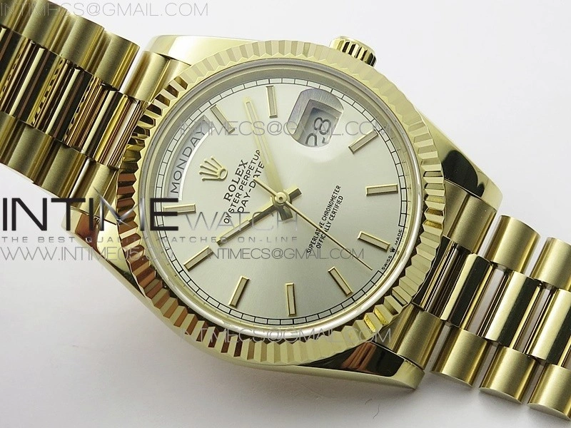 Day-Date 40mm 228239 BP New Dial Version 904 YG Silver Sticks Markers Dial on YG President Bracelet A2836