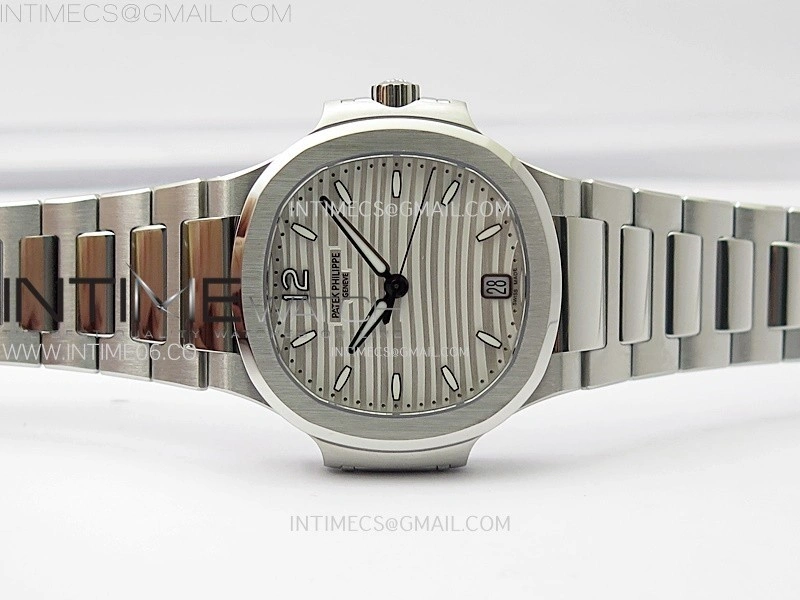 Nautilus 7118 New Version Ladies PPF 1:1 Best Edition White Dial on SS Bracelet A324 Super Clone