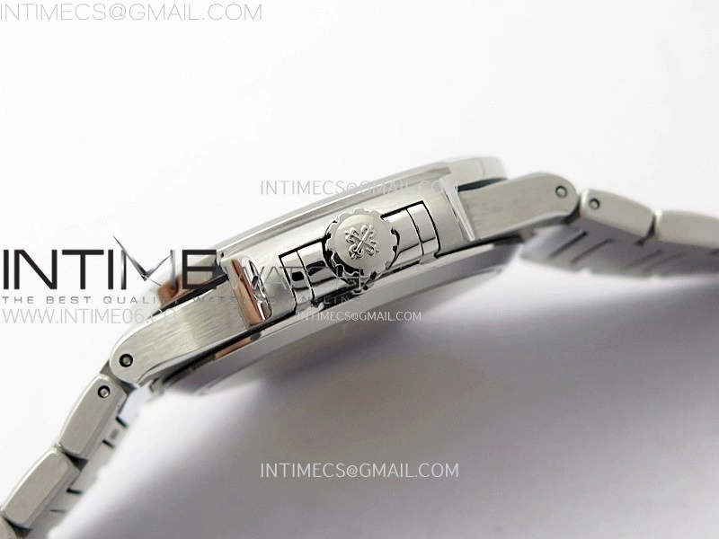 Nautilus 7118 New Version Ladies PPF 1:1 Best Edition White Dial on SS Bracelet A324 Super Clone
