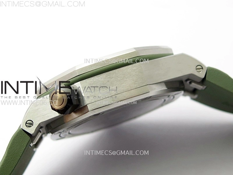 Royal Oak Offshore Diver 15720 APSF 1:1 Best Edition Green Dial on Green Rubber Strap SA4308