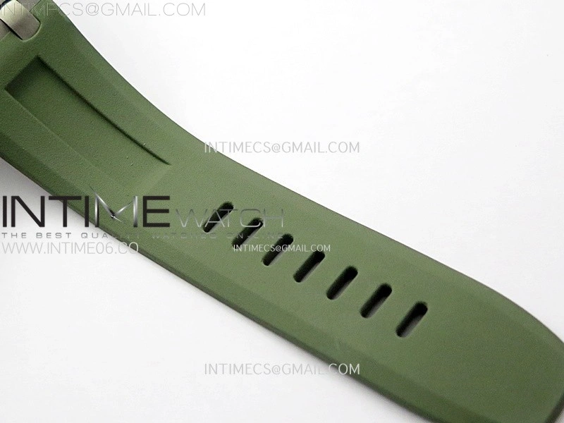 Royal Oak Offshore Diver 15720 APSF 1:1 Best Edition Green Dial on Green Rubber Strap SA4308