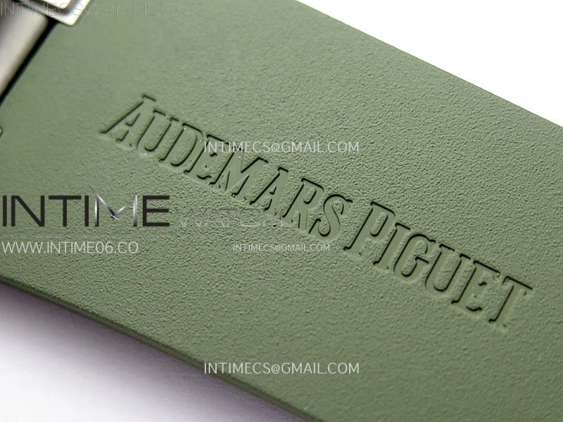 Royal Oak Offshore Diver 15720 APSF 1:1 Best Edition Green Dial on Green Rubber Strap SA4308