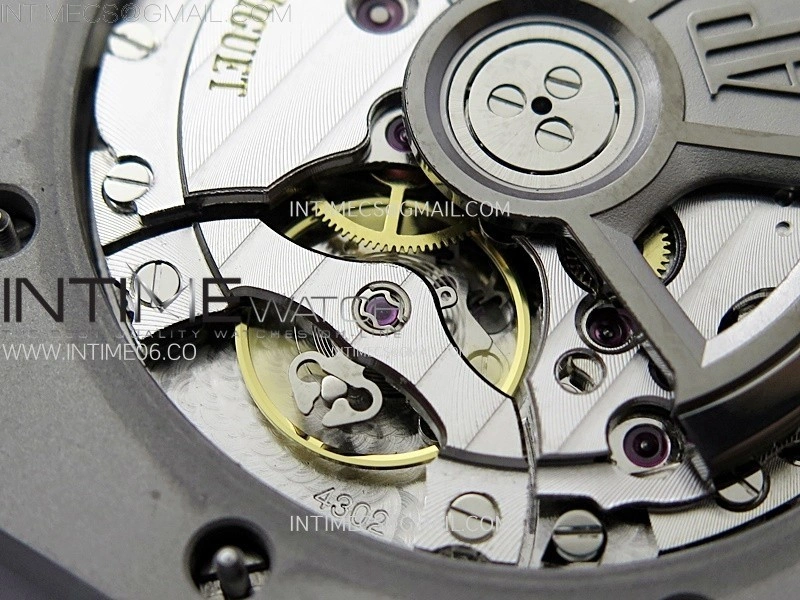 Royal Oak Offshore Diver 15720 APSF 1:1 Best Edition Green Dial on Green Rubber Strap SA4308
