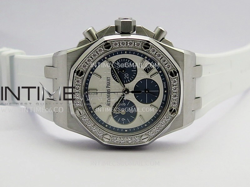 Royal Oak Offshore 37mm 26231 SS APSF 1:1 Best Edition White Dial On White Rubber Strap A2385