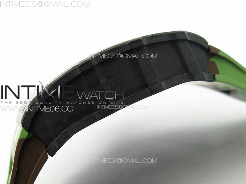 RM035-01 Forged Carbon Case KUF Best Edition Red Crown on Camouflage Rubber Strap MIYOTA8215