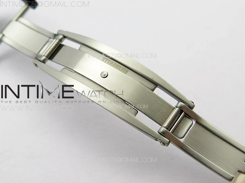 RM035-01 Forged Carbon Case KUF Best Edition Red Crown on Camouflage Rubber Strap MIYOTA8215