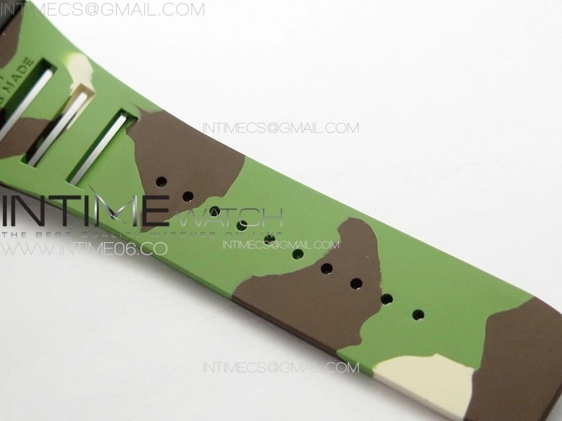 RM035-01 Forged Carbon Case KUF Best Edition Red Crown on Camouflage Rubber Strap MIYOTA8215