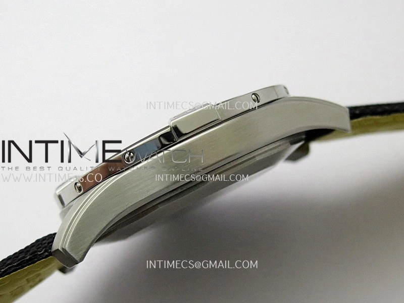 Avenger Chronometer 44mm SS B50 Best Version Green Dial On Black Leather Strap A2836