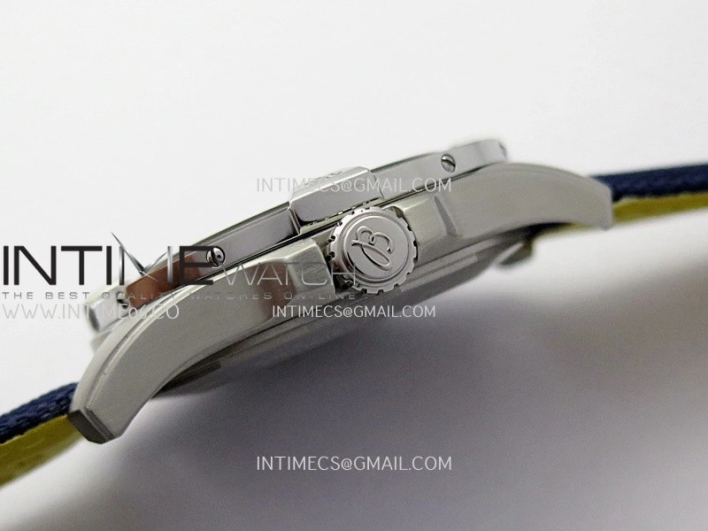 Avenger Chronometer 45mm SS B50F 1:1 Best Edition Blue Dial On Blue Nylon Strap A2824