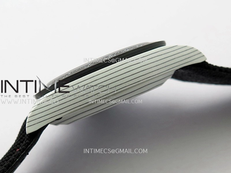 Daytona DIW White Carbon DIWF Best Edition Gray Dial Black Subdial On Black Nylon Strap A4801
