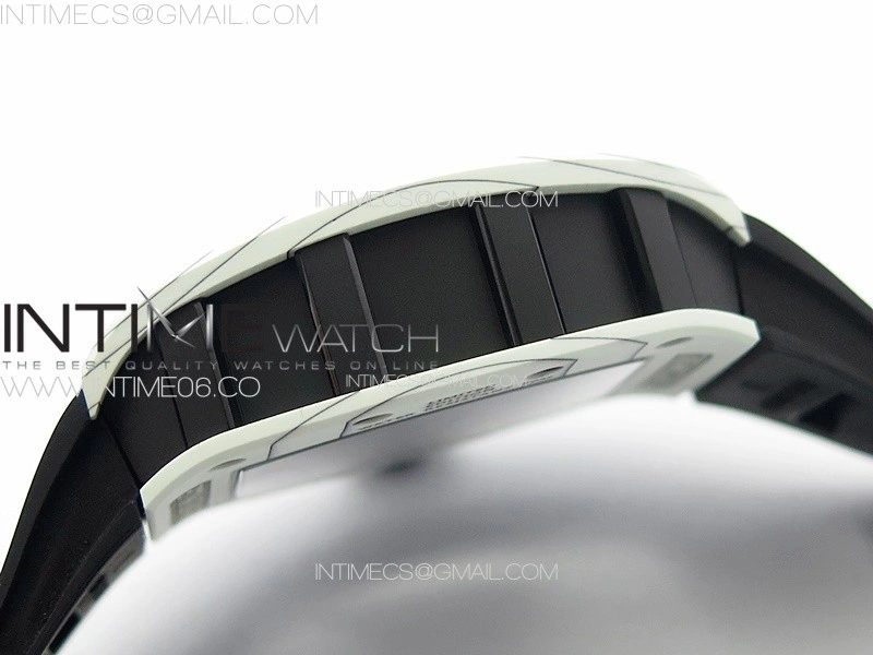 RM052 Skull White Carbon Real Tourbillon YSF 1:1 Best Edition Skull Dial on Black Rubber Strap