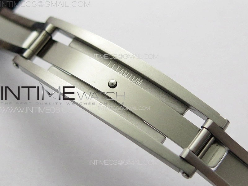 RM052 Skull White Carbon Real Tourbillon YSF 1:1 Best Edition Skull Dial on Black Rubber Strap
