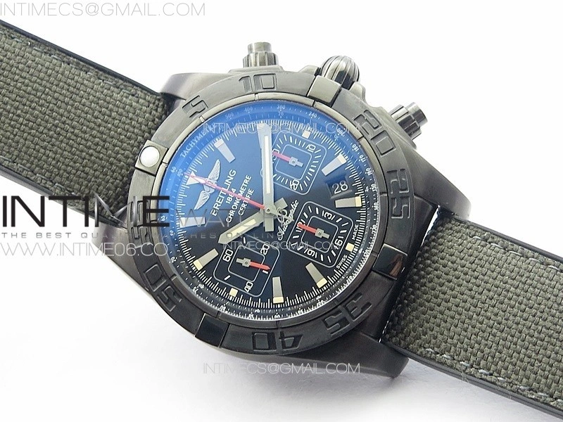 Chronomat 44mm Blacksteel V9F 1:1 Special Edition Black Dial on Black Rubber Strap