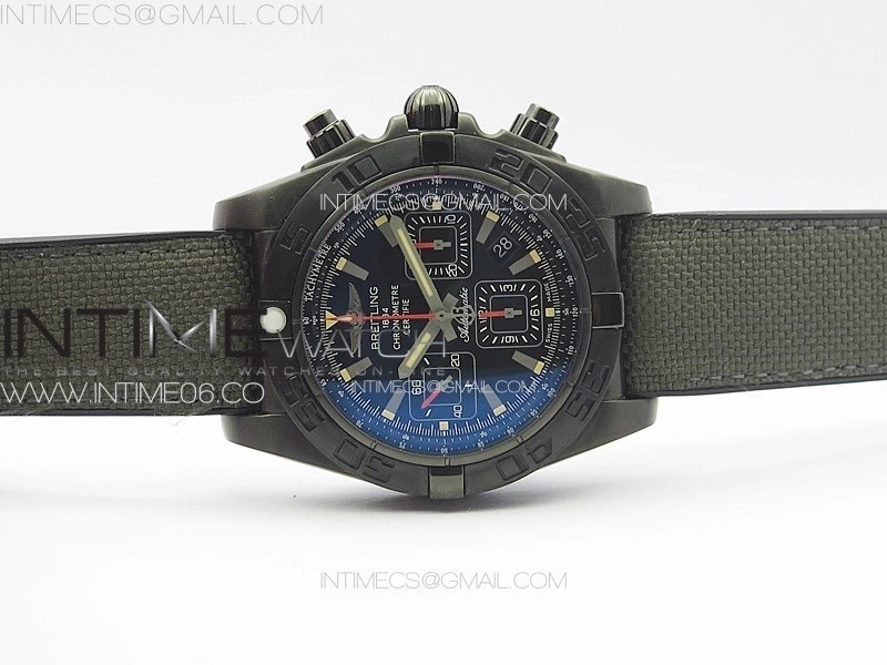 Chronomat 44mm Blacksteel V9F 1:1 Special Edition Black Dial on Black Rubber Strap