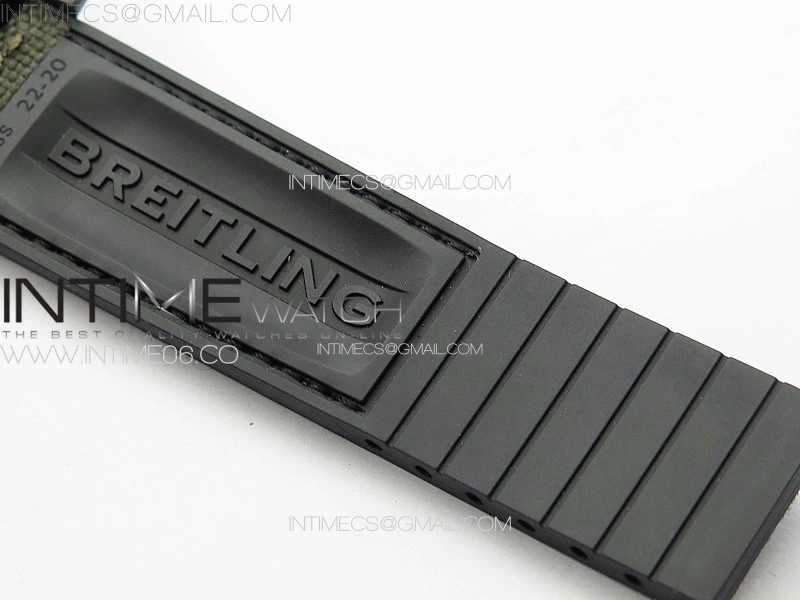 Chronomat 44mm Blacksteel V9F 1:1 Special Edition Black Dial on Black Rubber Strap