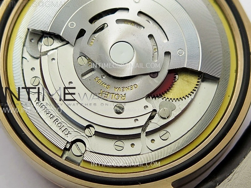 Cellini 50535 Moonphase RG GMF Best Edition White Dial on Brown Leather Strap A3195 V2