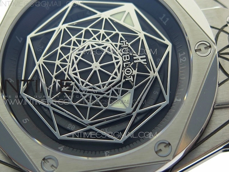 Big Bang Sang Bleu Ti WWF 1:1 Best Edition Black Skeletonal Dial On Black Gummy Strap Asian HB1213 V2