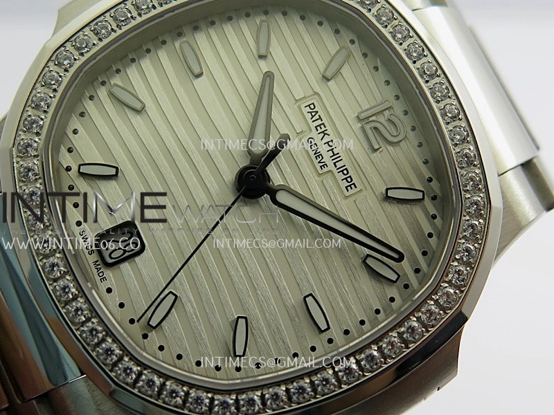 Nautilus 7118 Ladies Diamond Bezel SS DDF 1:1 Best Edition Silver Dial On SS Bracelet Super Clone DD324