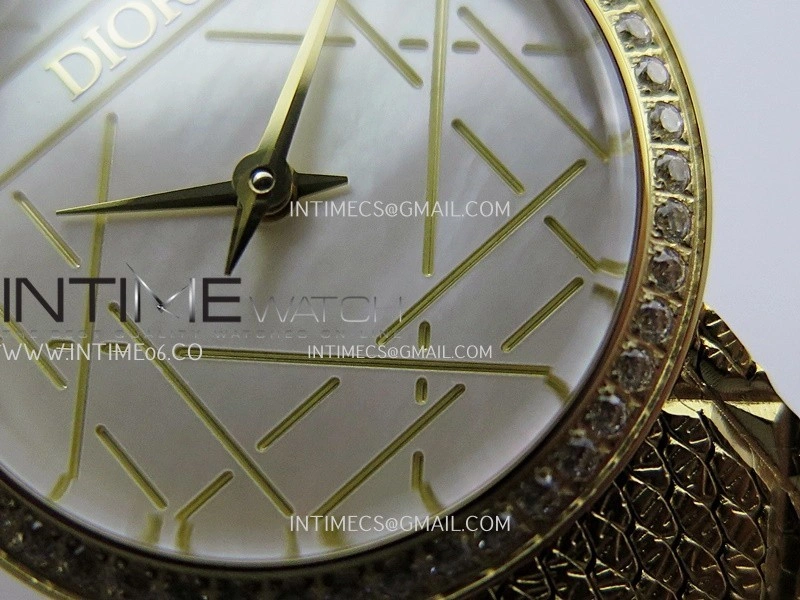 La D de Dior Satine 25mm Diamond Bezel YG 8848F 1:1 Best Edition White MOP Dial on SS bracelet Swiss Quartz