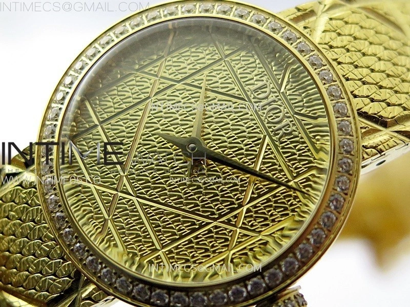 La D de dior Satine 25mm Diamond Bezel YG Case 8848F 1:1 Best Edition Gold Dial on YG bracelet Swiss Quartz