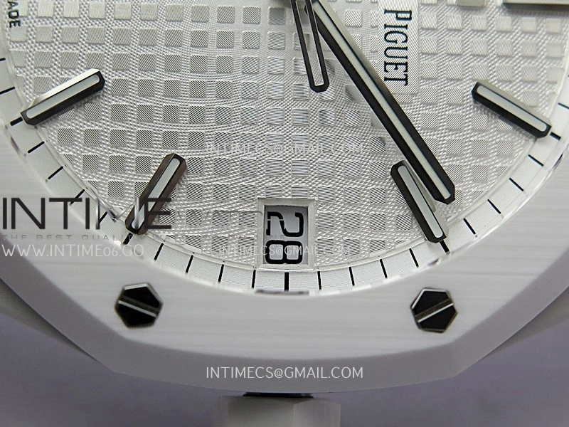 Royal Oak 15500 White Ceramic APSF 1:1 Best Edition Silver Dial On White Ceramic Bracelet SA4302 Super Clone