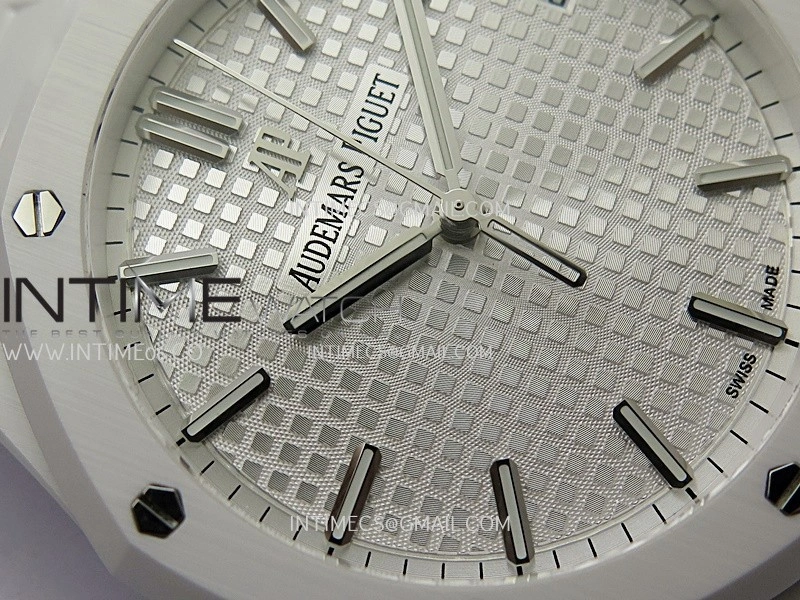 Royal Oak 15500 White Ceramic APSF 1:1 Best Edition Silver Dial On White Ceramic Bracelet SA4302 Super Clone