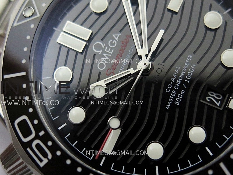 Seamaster Diver 300M Black Ceramic Bezel V4 VSF 1:1 Best Edition Black Dial On SS Bracelet Super Clone Asian 8800