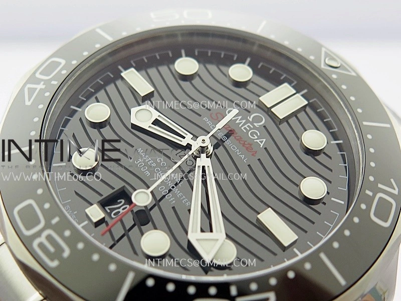Seamaster Diver 300M Black Ceramic Bezel V4 VSF 1:1 Best Edition Black Dial On SS Bracelet Super Clone Asian 8800