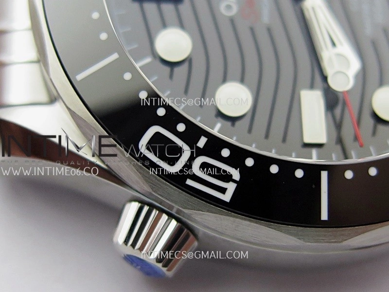 Seamaster Diver 300M Black Ceramic Bezel V4 VSF 1:1 Best Edition Black Dial On SS Bracelet Super Clone Asian 8800