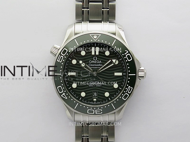 Seamaster Diver 300M Green Ceramic Bezel V4 VSF 1:1 Best Edition Green Dial On SS Bracelet Super Clone Asian 8800