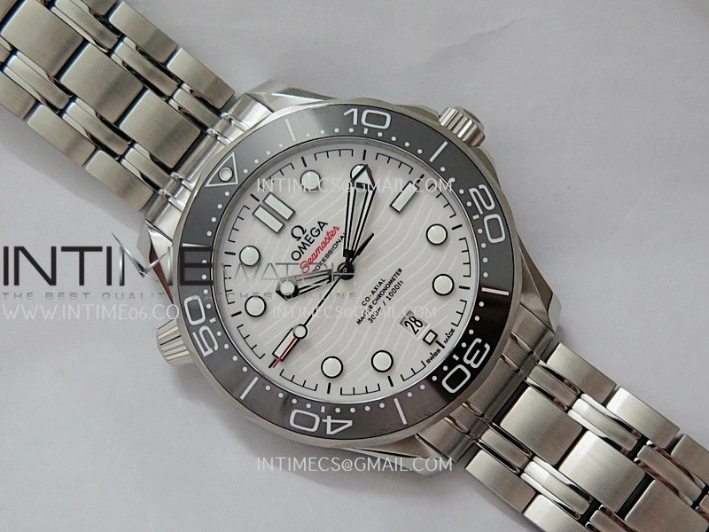 Seamaster Diver 300M Black Ceramic Bezel V4 VSF 1:1 Best Edition White Dial On SS Bracelet Super Clone Asian 8800