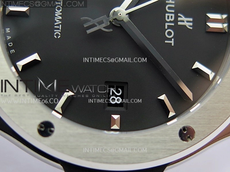 Classic Fusion 42mm Titanium JJZF 1:1 V2 Best Edition Black Dial On Black Rubber Strap