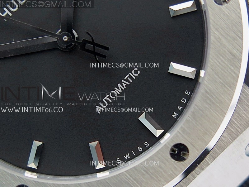Classic Fusion 42mm Titanium JJZF 1:1 V2 Best Edition Black Dial On Black Rubber Strap