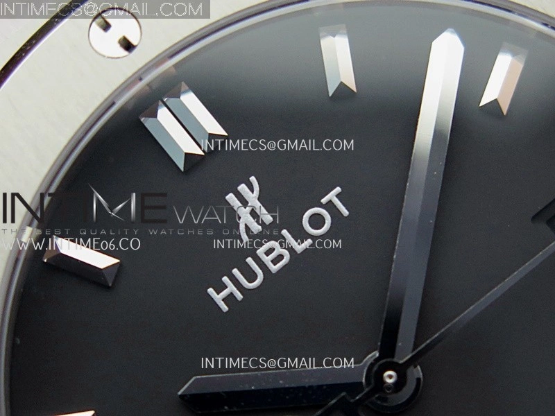Classic Fusion 42mm Titanium JJZF 1:1 V2 Best Edition Black Dial On Black Rubber Strap