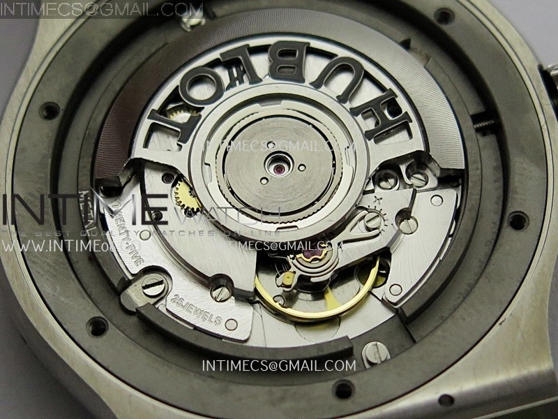 Classic Fusion 42mm Titanium JJZF 1:1 V2 Best Edition Green Dial On Green Rubber Strap
