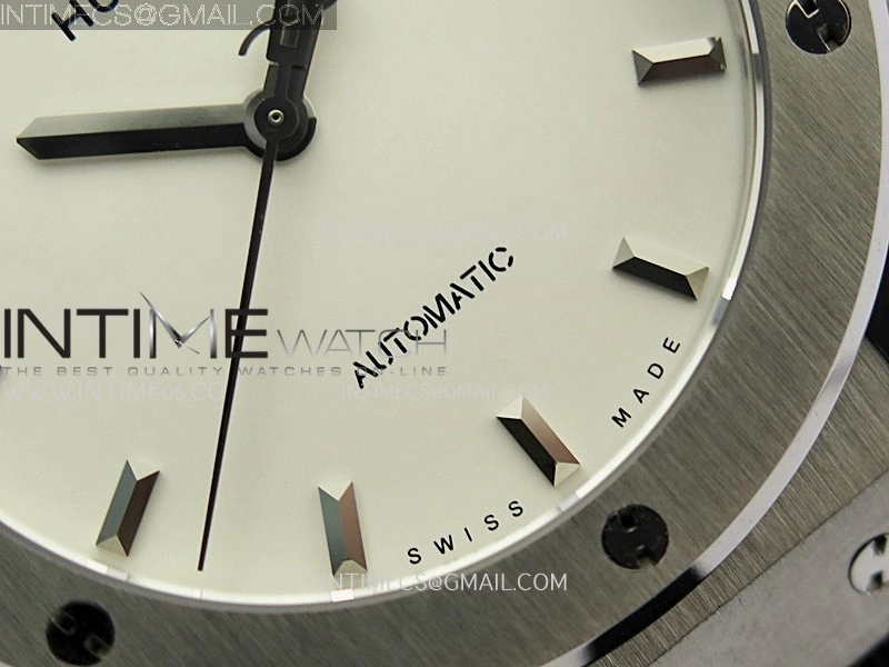 Classic Fusion 42mm Titanium JJZF 1:1 V2 Best Edition White Dial On Black Rubber Strap