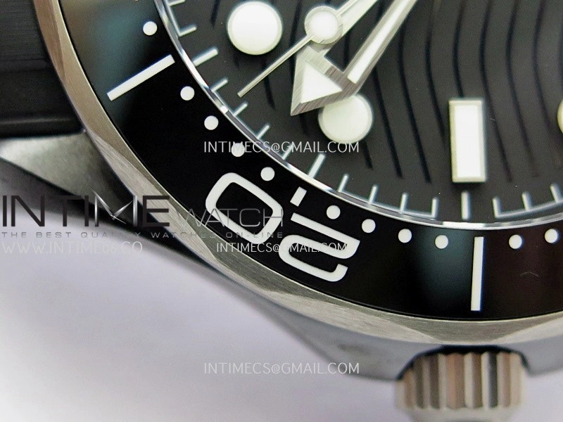 Seamaster Diver 300M Black Ceramic SS VSF 1:1 Best Edition Black Dial On Black Rubber Strap Super Clone Asian 8806