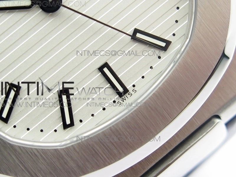 Nautilus Jumbo 5711 Super Replication PPF V4 1:1 Best Edition White Textured Dial on Black Leather Strap PPF324