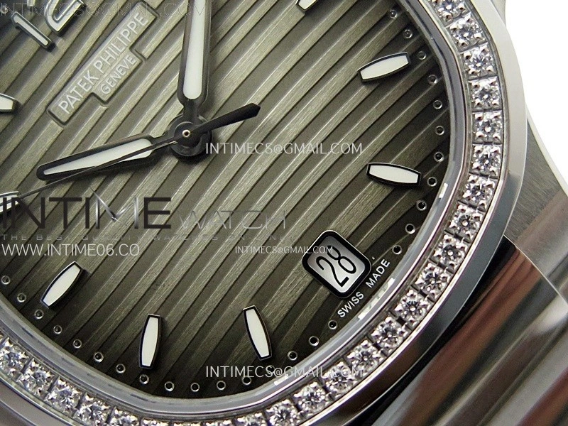 Nautilus 7118 New Version Ladies Diamonds Bezel PPF 1:1 Best Edition Gray Dial on SS Bracelet A324 Super Clone