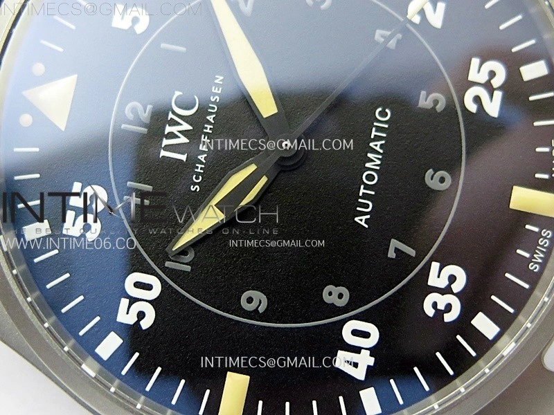 Big Pilot IW329701 SS M+F 1:1 Best Edition Black Dial on Black Rubber Strap SEIKO 8N-24