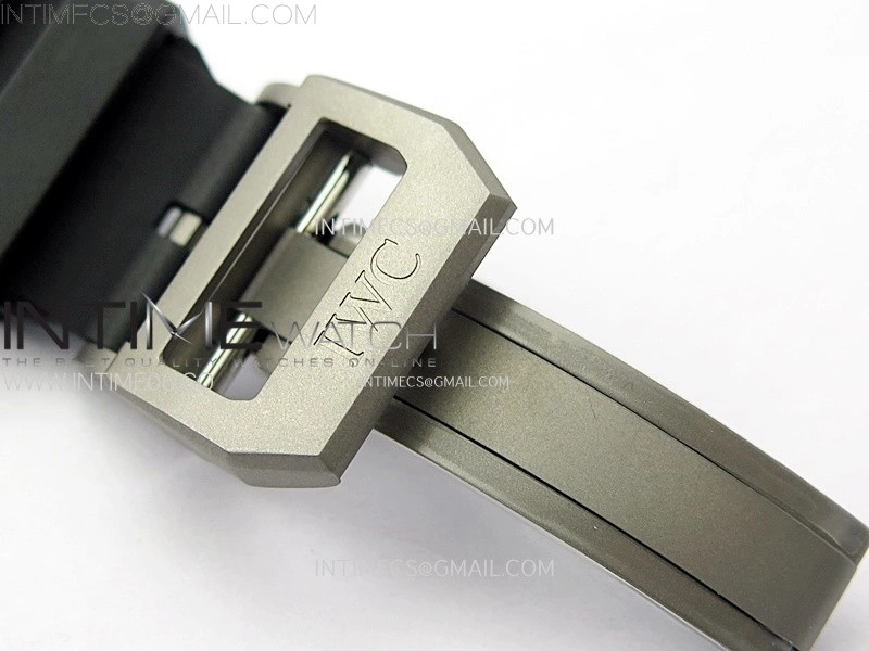 Big Pilot IW329701 SS M+F 1:1 Best Edition Black Dial on Black Rubber Strap SEIKO 8N-24